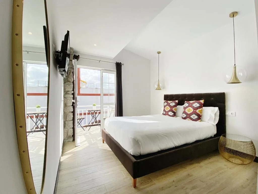 Double Room with Balcony — La SIGRINA Tuy