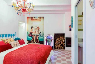 La Suite Años 50 La casa de Barbie Chimenea de leña — Foto 7