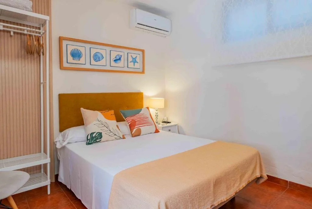 Chambre Individuelle avec salle de bains privative — La Tartana Hotel Boutique
