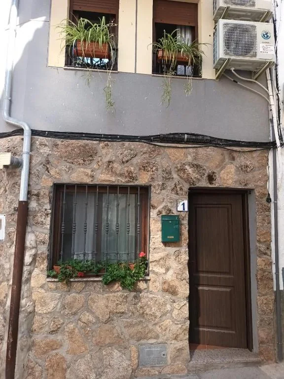 Casa de 3 dormitorios — La Tijera