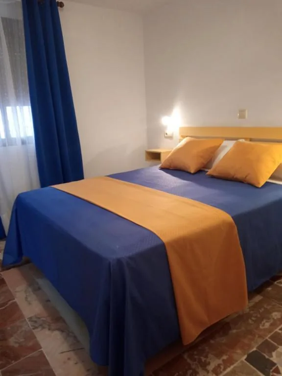 Chambre double Standard avec ventilateur — La Tortuga Lodging RoomS