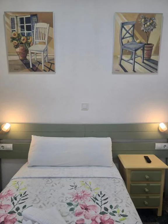 La Tortuga Lodging RoomS