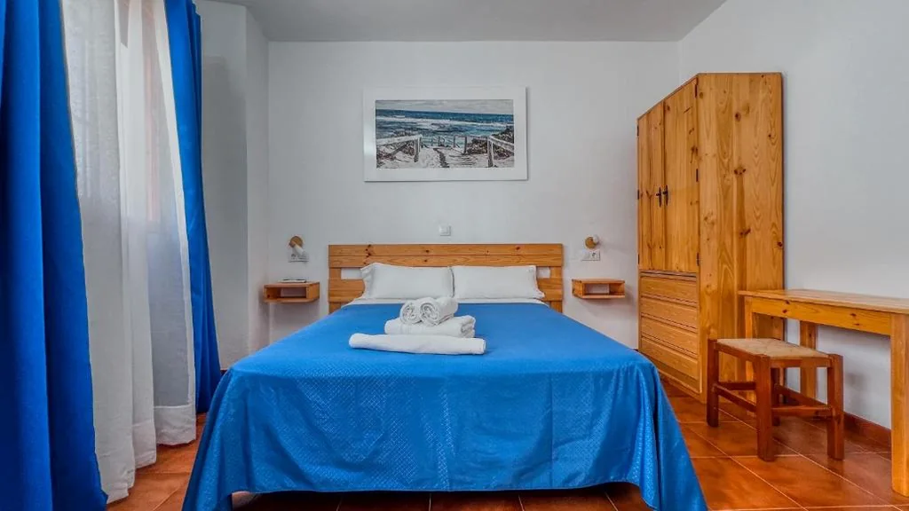 Camera Doppia accessibile alle persone con mobilità ridotta — La Tortuga Lodging Rooms