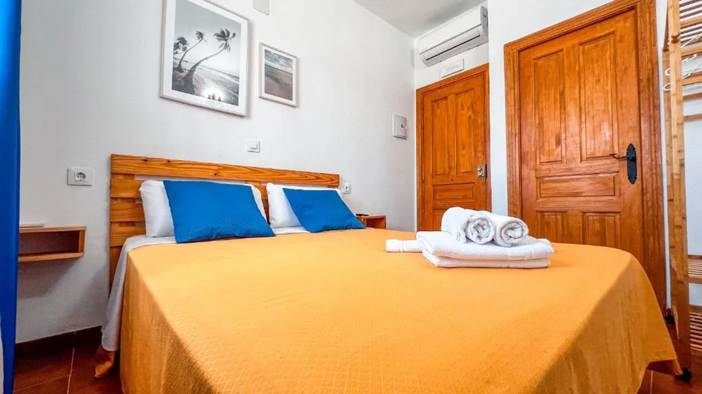 Camera Doppia Piccola — La Tortuga Lodging Rooms
