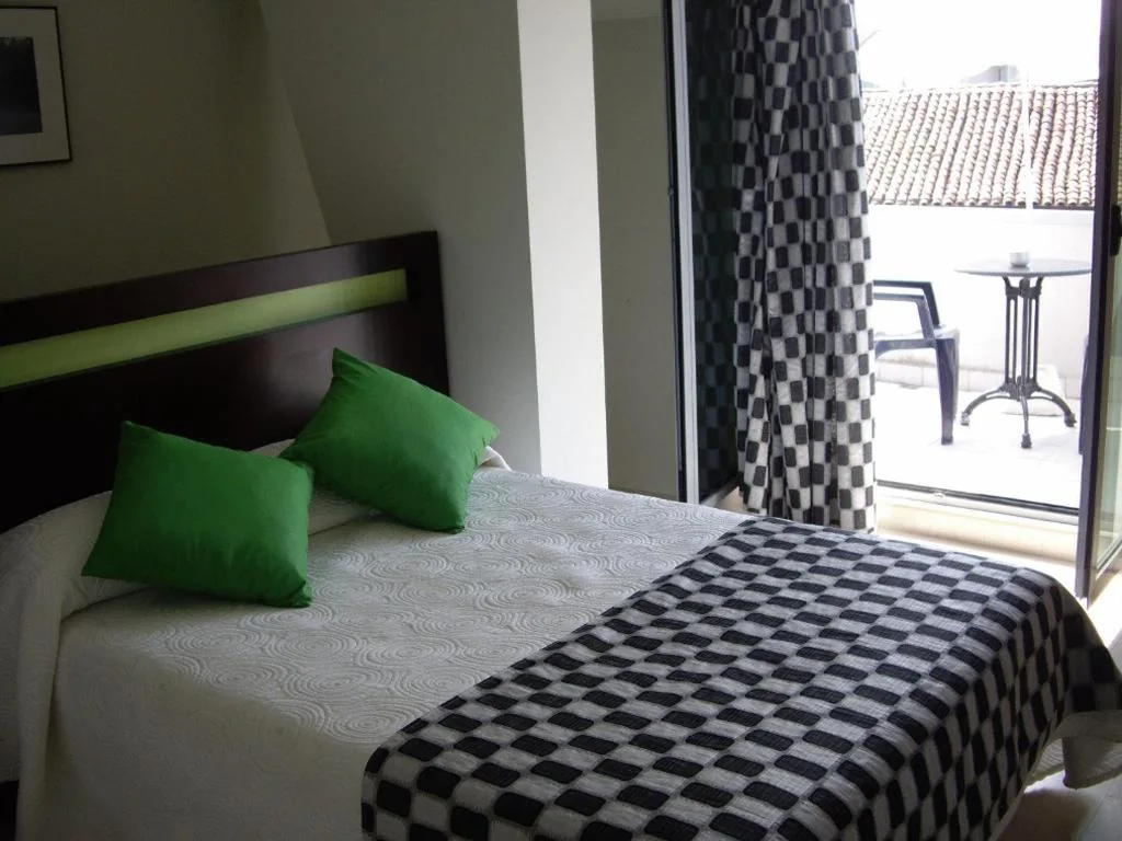 Habitación Doble con terraza — La Traina