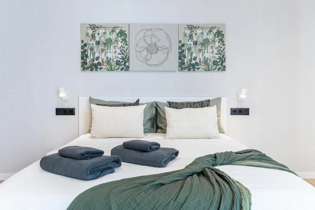 Barrierefreies Doppelzimmer für Personen mit eingeschränkter Mobilität — La Vega de Ciudad Jardín Suites