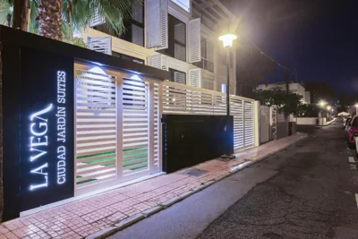 La Vega de Ciudad Jardín Suites — Foto 12