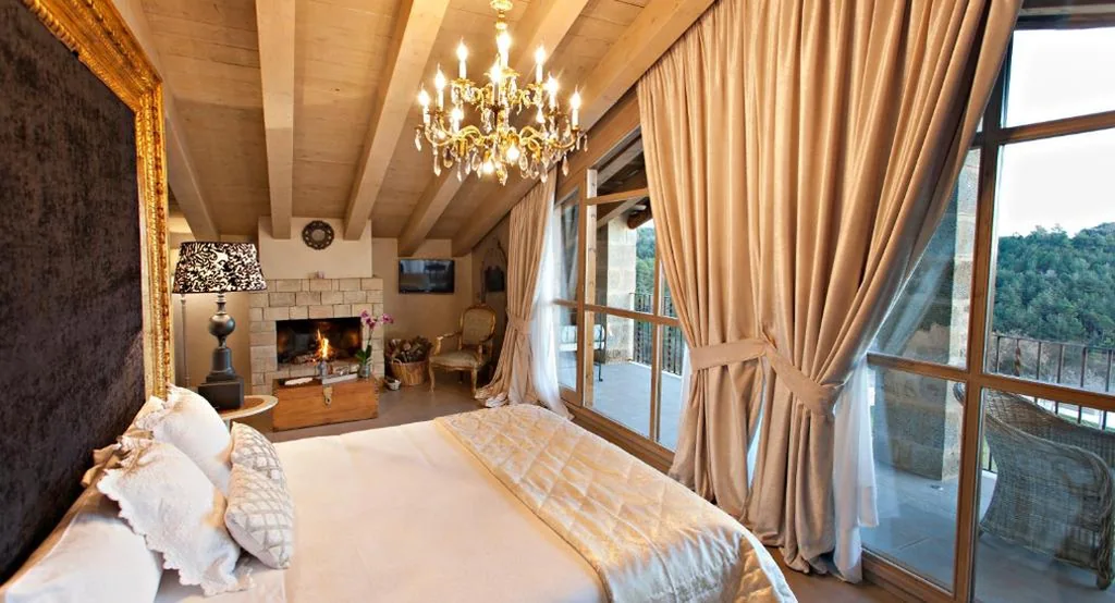Suite — La Vella Farga Hotel