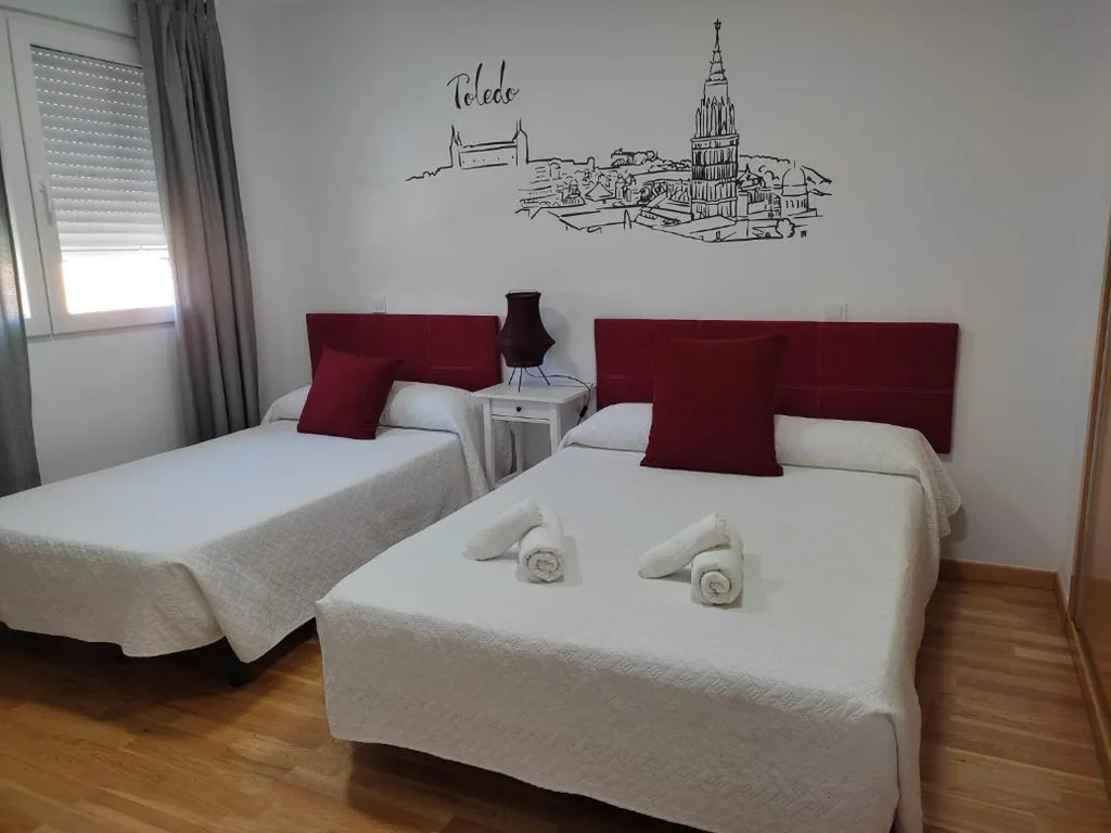 "La Villa de Iker" con Piscina, Barbacoa y a 10 mint de Puy du Fou