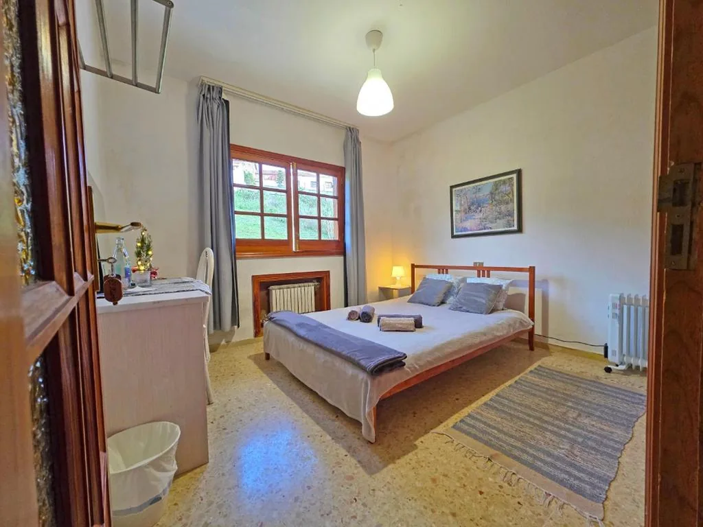 Habitación Cuádruple Económica con baño compartido — La Vista Verde