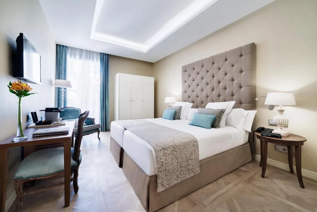 Elegance — Lamaro Hotel Barcelona - Preferred Hotels & Resorts - Lifestyle Collection
