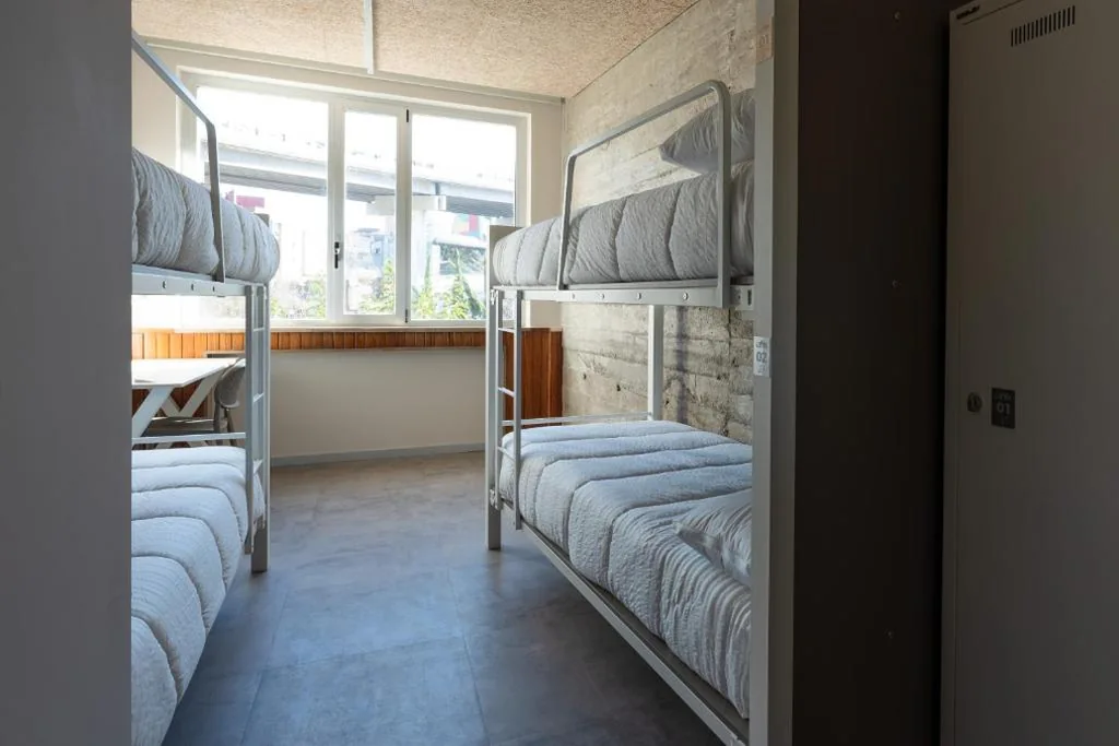Bett im Frauenschlafsaal mit 4 Betten — Lamia BBK Women Hostel-Solo mujeres