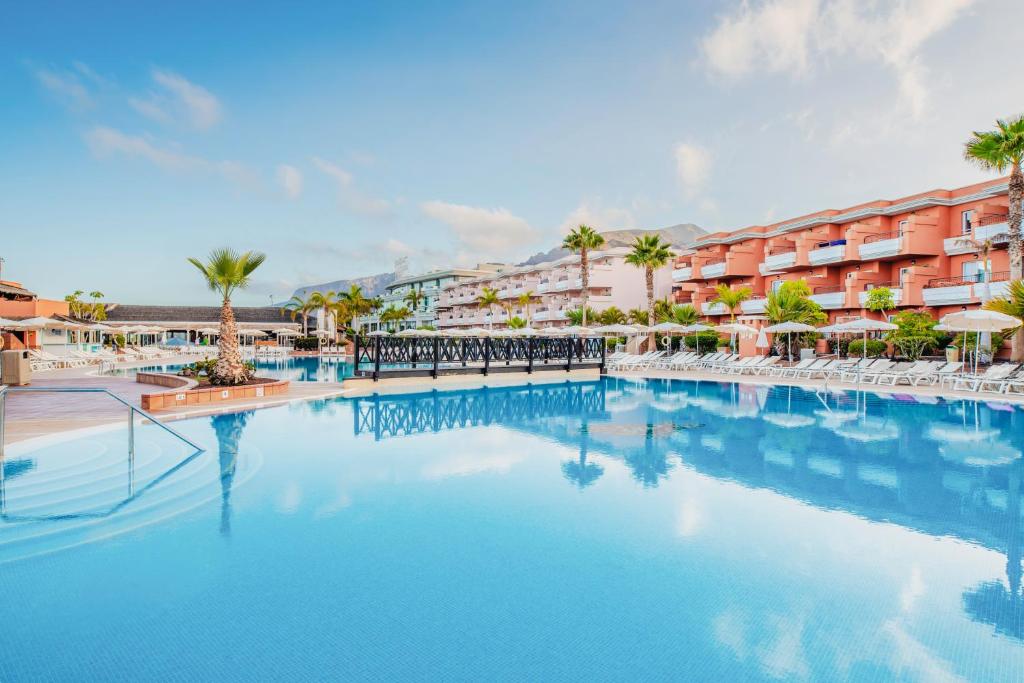 Landmar Costa los Gigantes Family Resort