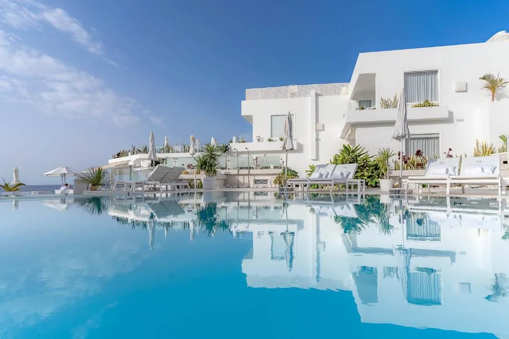 Lani's Suites de Luxe - Adults Only