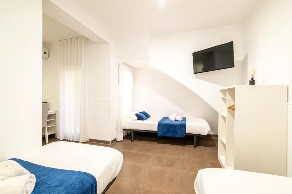 Laramond Barcelona Rooms by Casa Consell