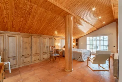 Large 4-Bed Villa 10 guests, mountain and beach, at 30' from Barcelona & 10' from F1 Circuit — photo 2