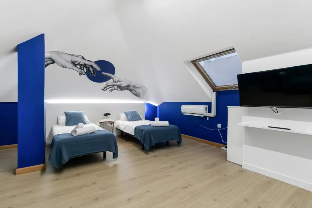デラックストリプルルーム — Large Attic Las Canteras Rooms - Only adults