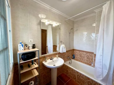 Large villa with private pool 5 min from beach, 12 guests — foto 10