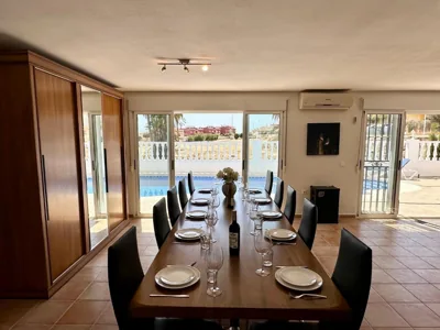 Large villa with private pool 5 min from beach, 12 guests — foto 11