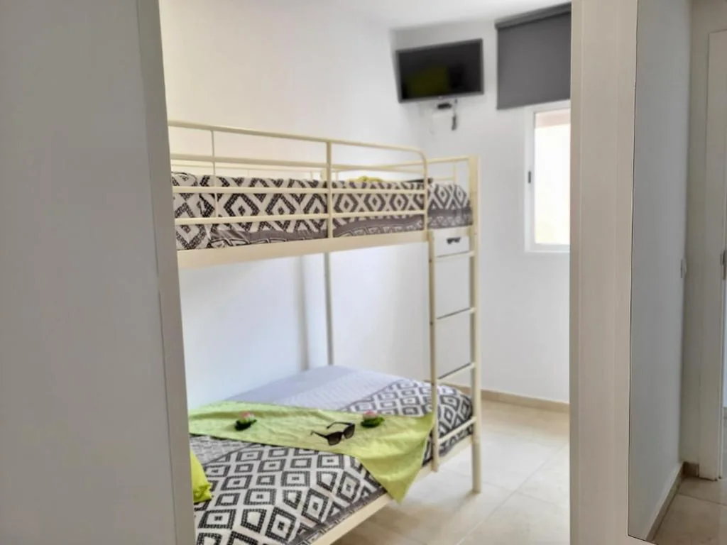 Quarto Duplo com casa de banho privativa - 2 camas — LAS 7 ISLAS, BARRANCO DE ADEJE