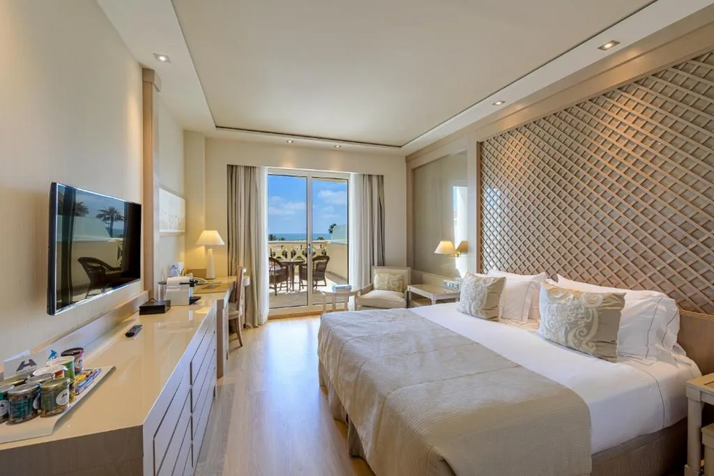 Camera Doppia Deluxe con terrazza e vista sul mare - 1 o 2 letti — Las Arenas Balneario Resort