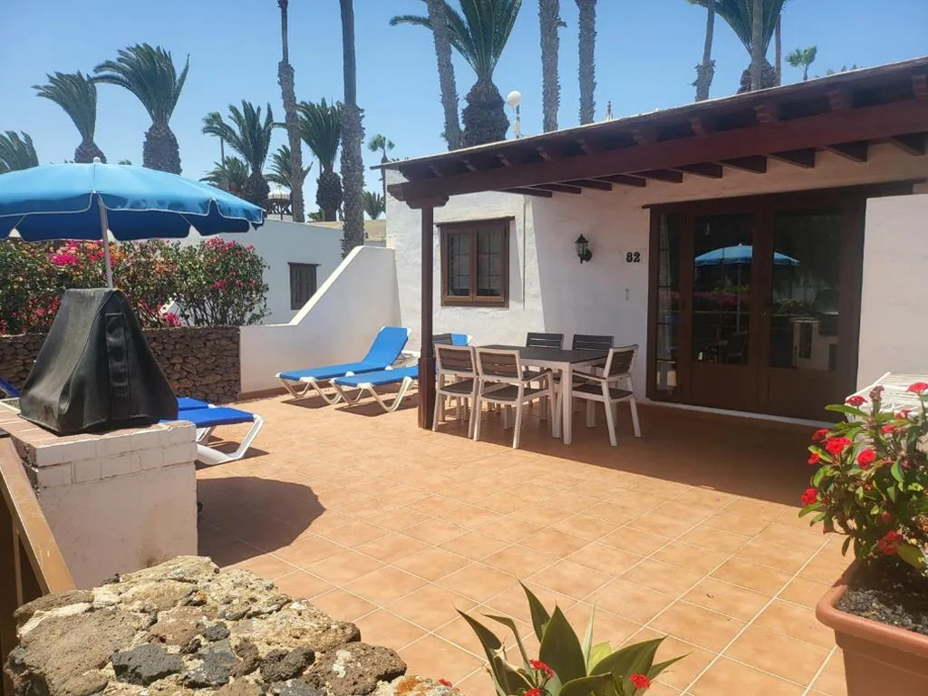 Villa con vistas al jardín — Las Brisas
