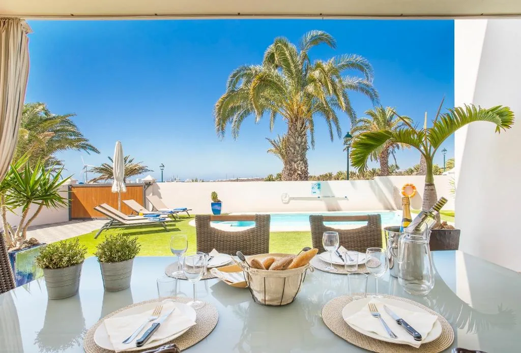 Villa de 3 dormitorios (6 adultos) — Las Caletas Village