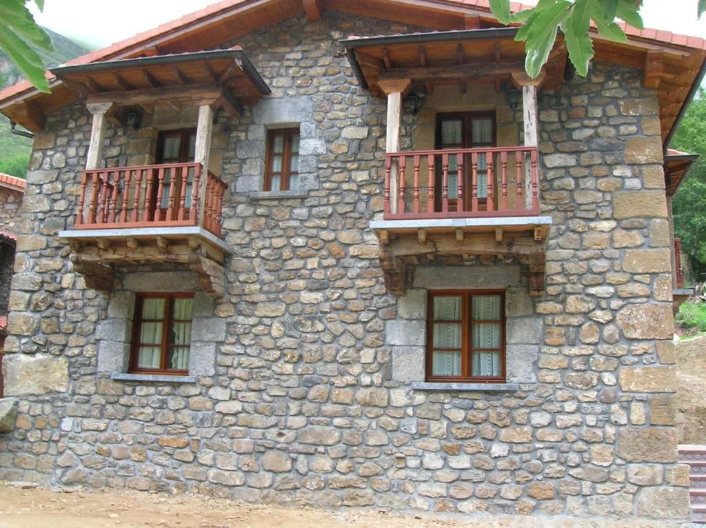 Casa de 3 dormitorios — Las Casucas de Ason