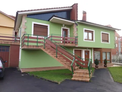 Las Higueras -casa con jardín- — foto 5