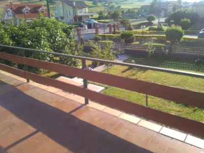 Las Higueras -casa con jardín- — foto 12