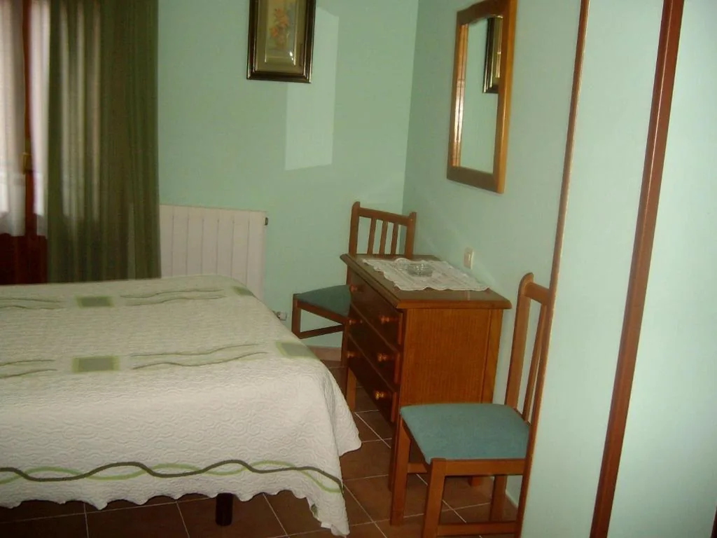 Habitación Deluxe con cama extragrande — Las Tercias