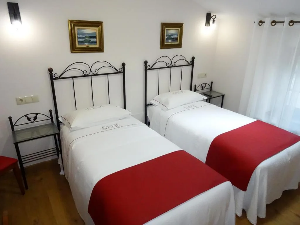 Habitación Doble Estándar - 2 camas — LAST 12K
