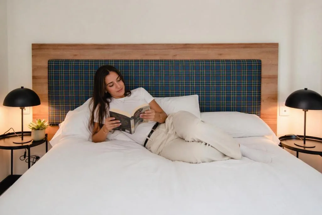 Double Room — LATROUPE La Granja