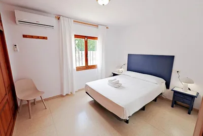 Laura-29A - pretty holiday property with garden and private pool in Calpe — foto 2