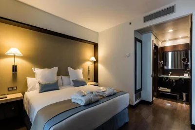 LCB Hotel Fuenlabrada — foto 2