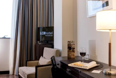 LCB Hotel Fuenlabrada — foto 10