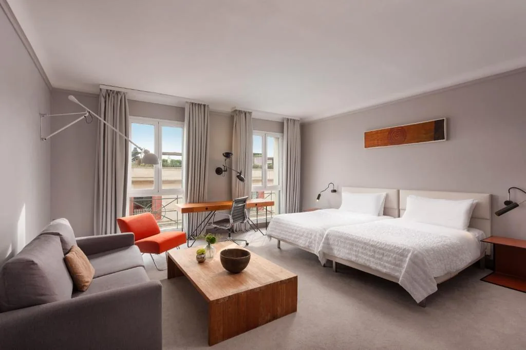 Suite Junior Doble - 2 camas — Le Meridien Barcelona