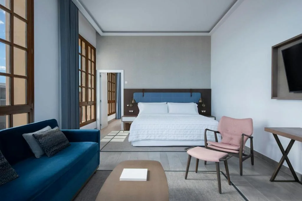 Junior familiesuite aan het strand — Le Meridien Ra Beach Hotel and Spa