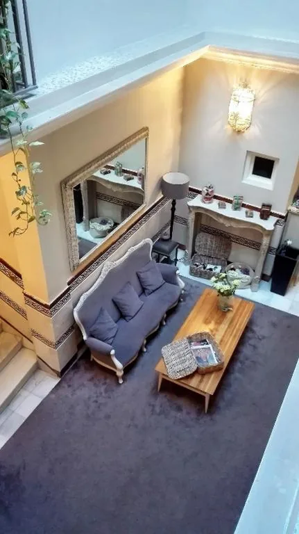 Le Petit París