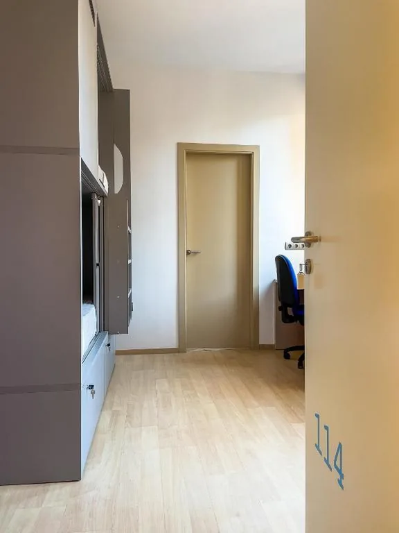 Litera en habitación compartida - Solo mujeres — Leevin Stay Hostel
