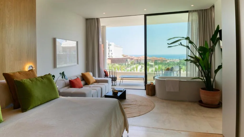 Sky Villa Duplex Studio — Leiro Residences