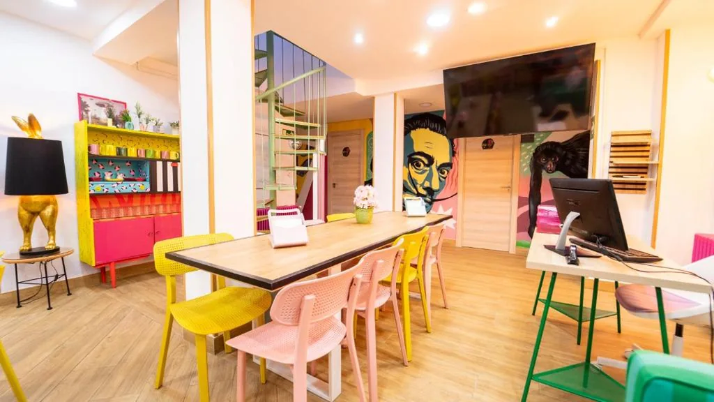 Lemon & Green GuestHouse