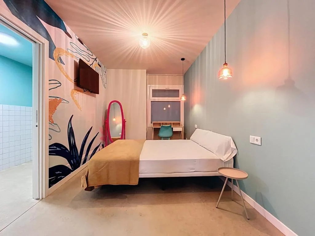 私人浴室双人间 — Lemon Hostel Altea habitaciones privadas y compartidas