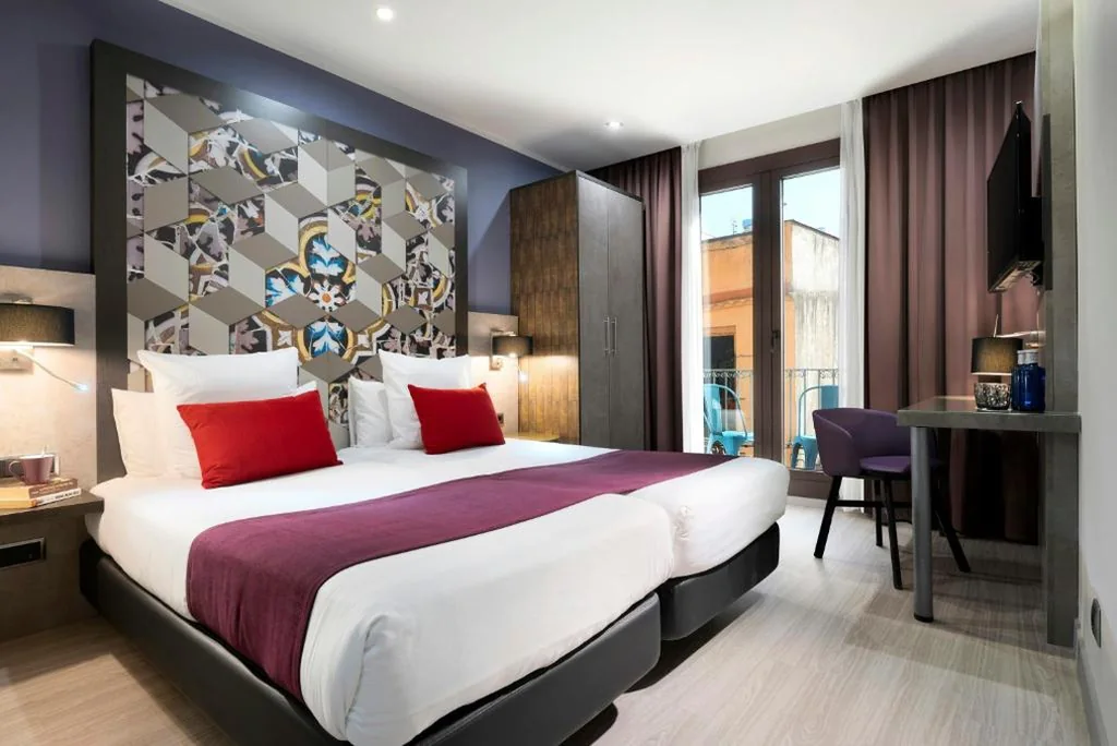 Komfort-Doppelzimmer – 1 oder 2 Betten — Leonardo Hotel Barcelona Las Ramblas