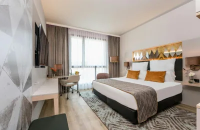 Leonardo Royal Hotel Barcelona Fira — Foto 6