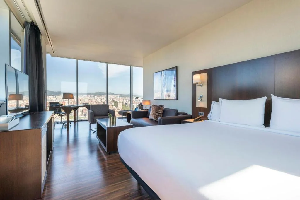 Suite avec vue sur la mer — Leonardo Royal Hotel Barcelona Forum