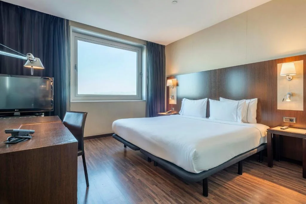 Suite Junior — Leonardo Royal Hotel Barcelona Forum