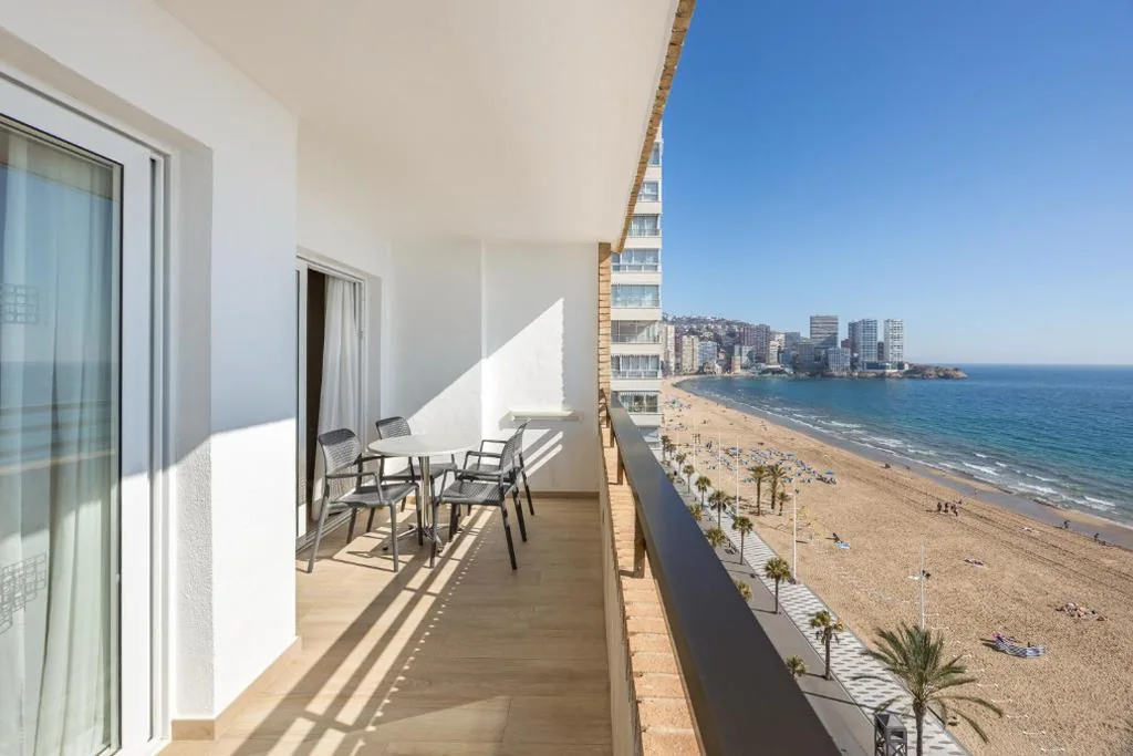 Superior Junior Suite — Les Dunes Comodoro