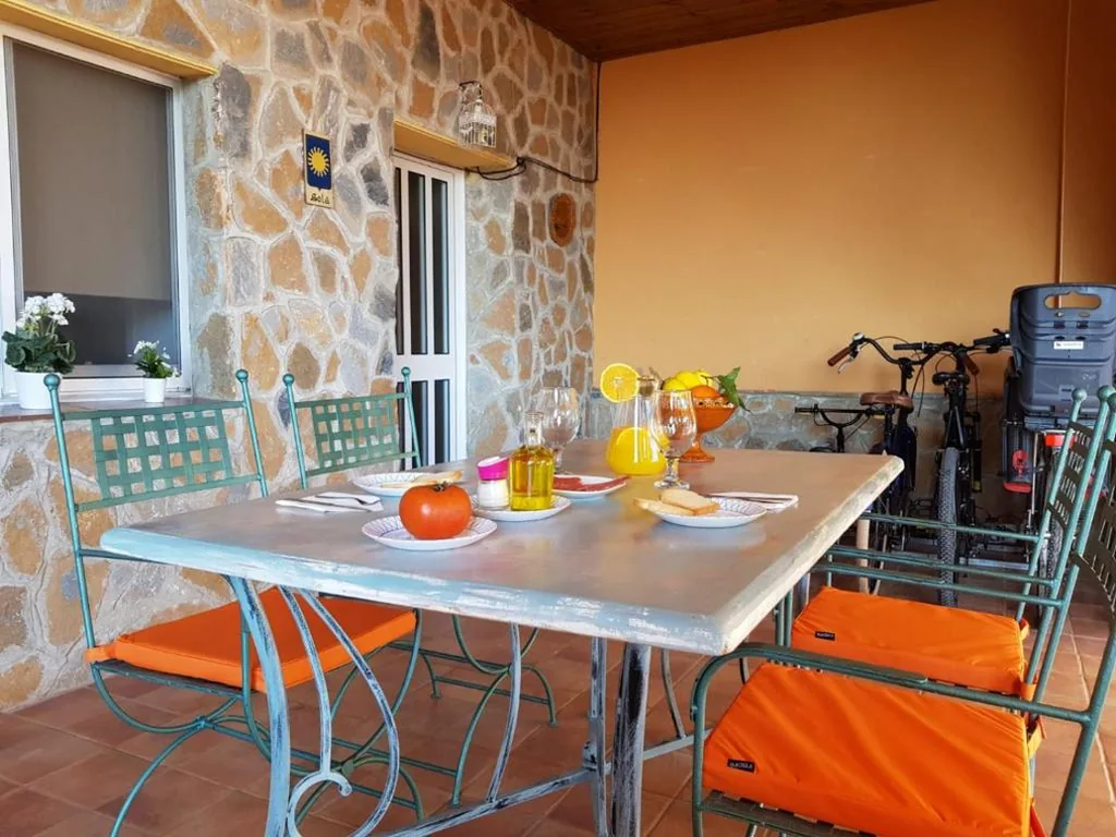 Casa de 2 dormitorios — Les Mercès