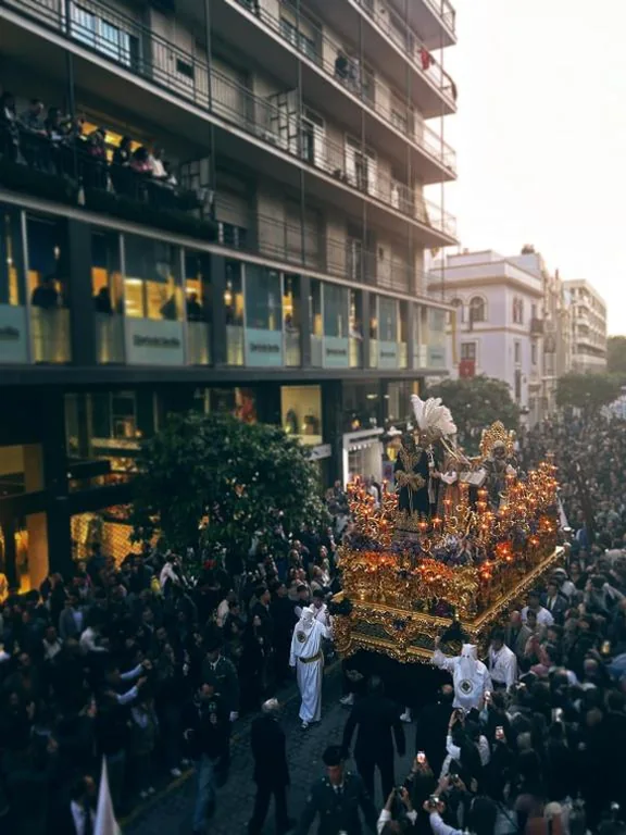 Camera con vista sulle processioni della Settimana Santa — Letoh Letoh Sevilla